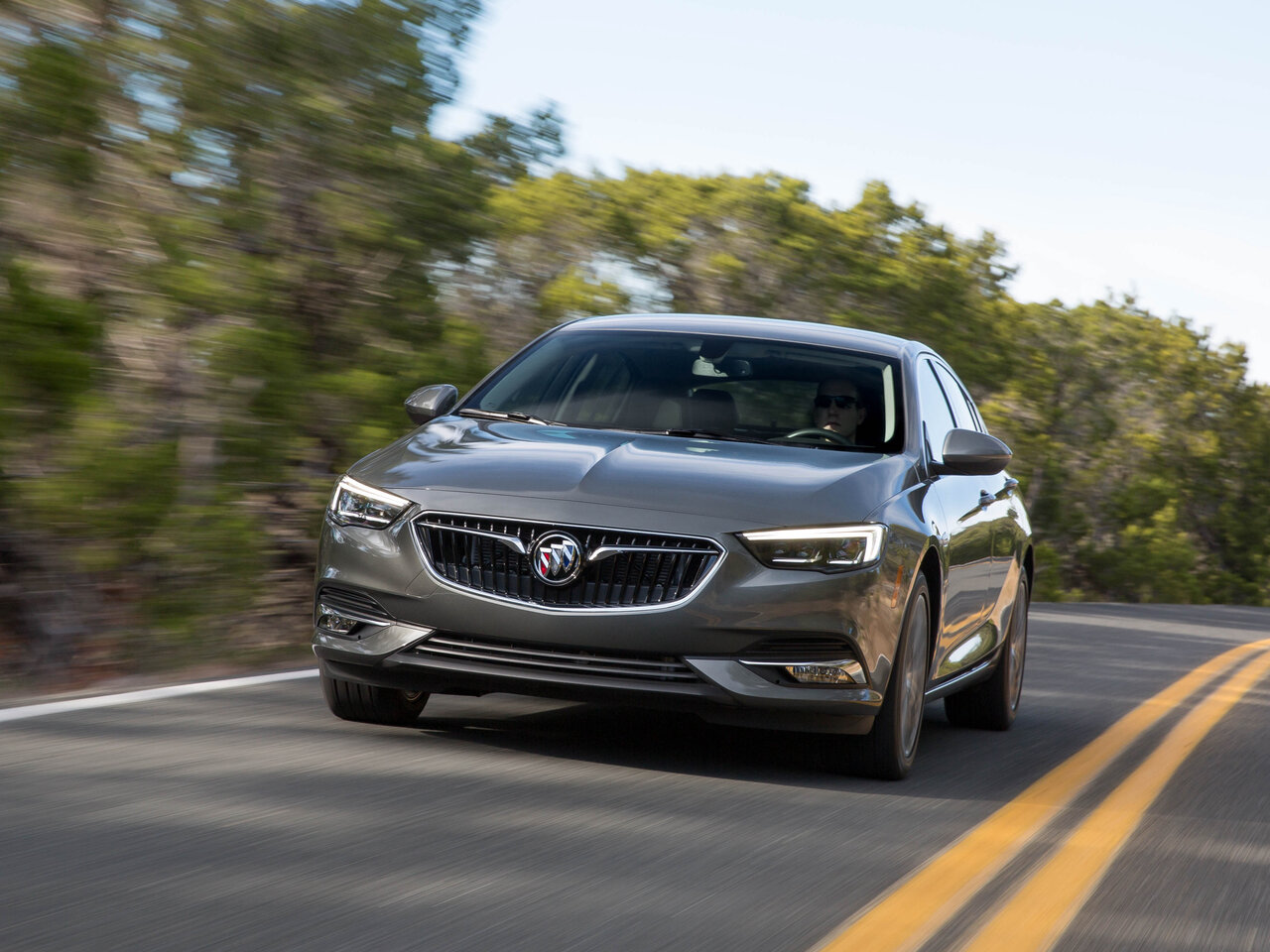 Buick Regal VI
