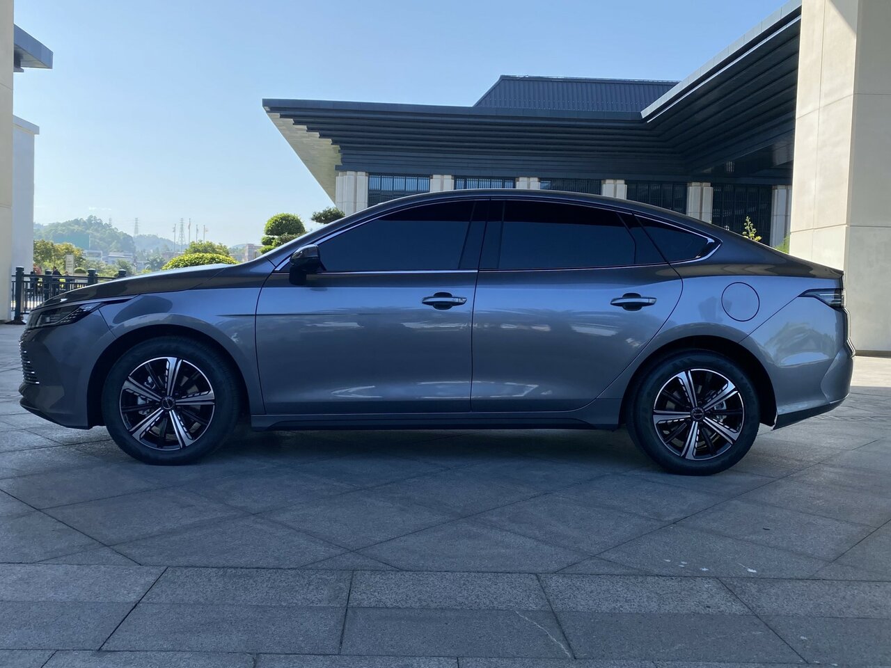 BYD Destroyer 05 Седан