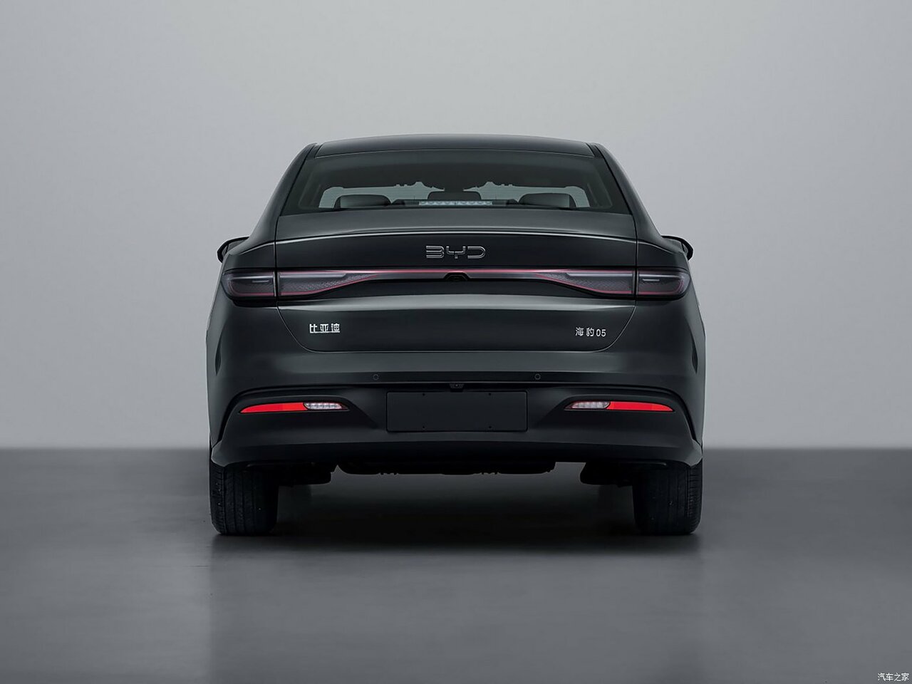 BYD Seal 05 Седан