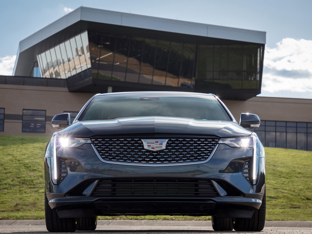 Cadillac CT4 I