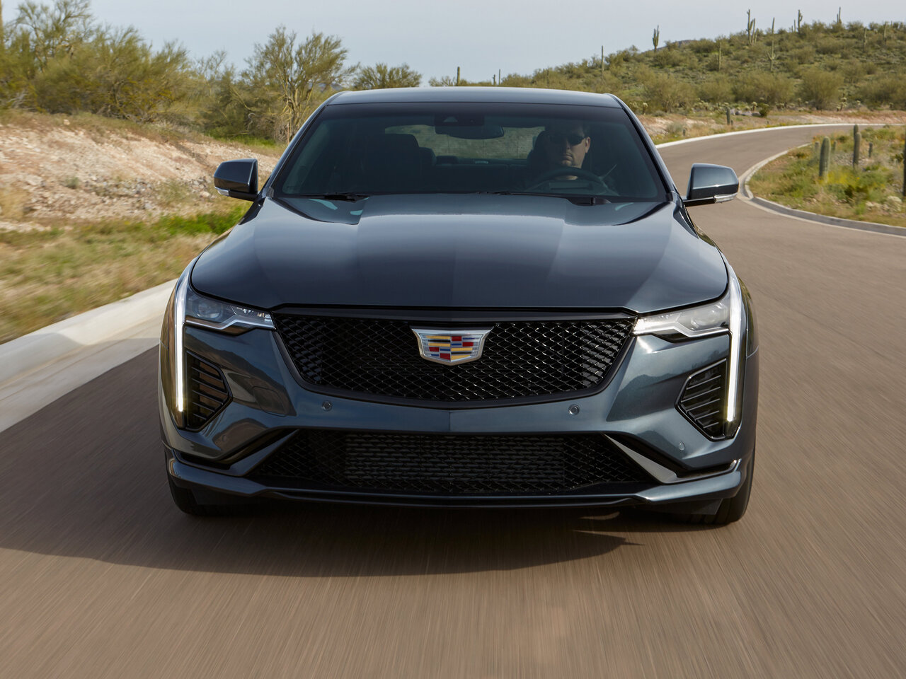 Cadillac CT4-V I
