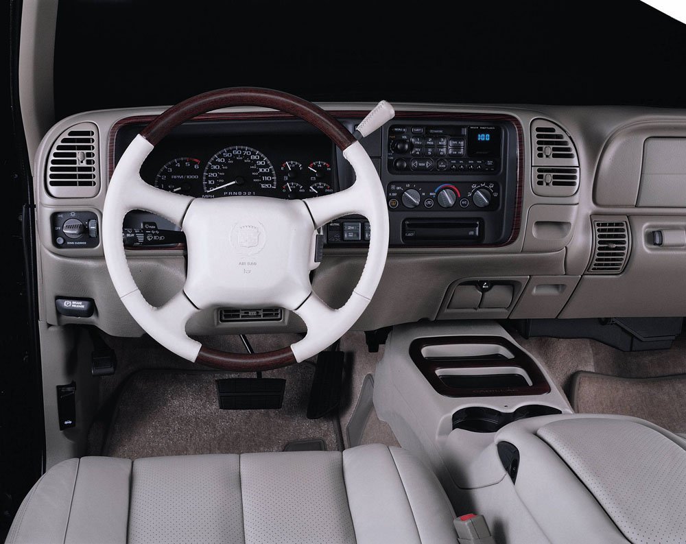 Cadillac Escalade I