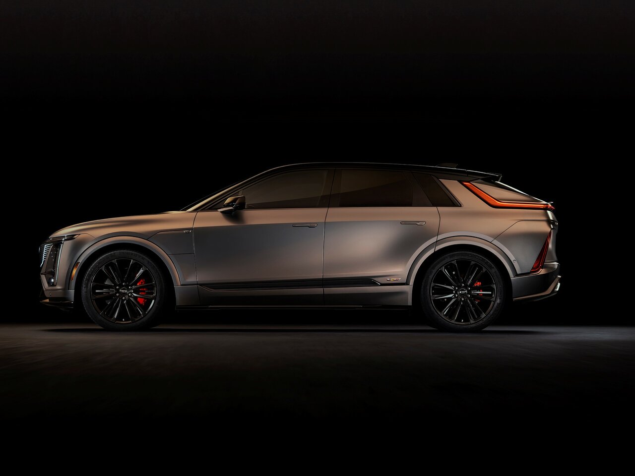 Cadillac Lyriq-V Внедорожник 5 дв.