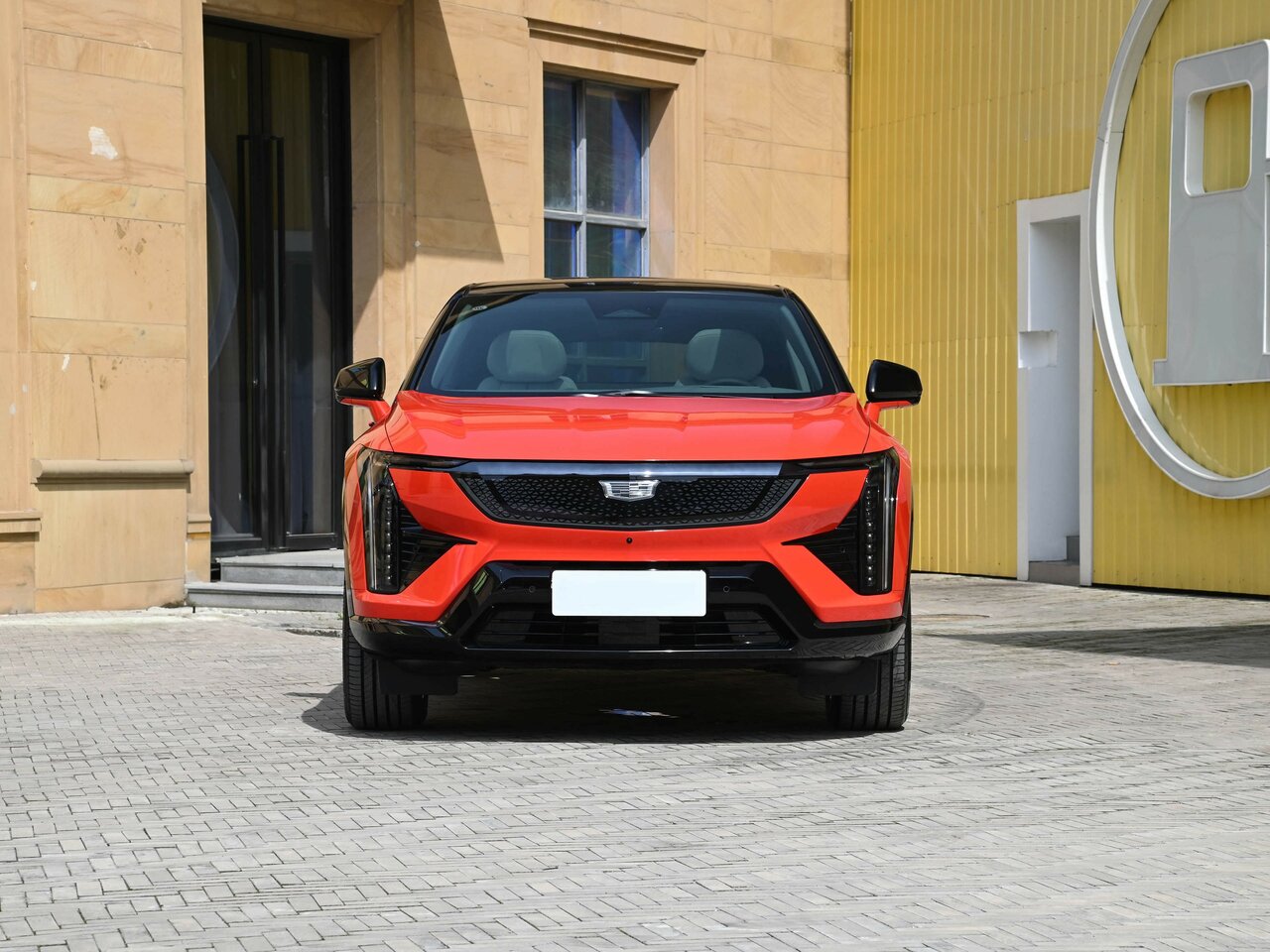 Cadillac Optiq Внедорожник 5 дв.
