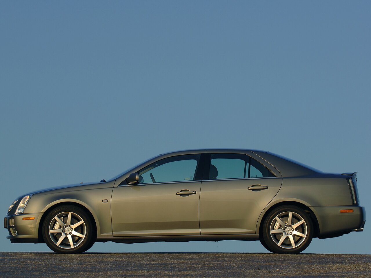 Cadillac STS I