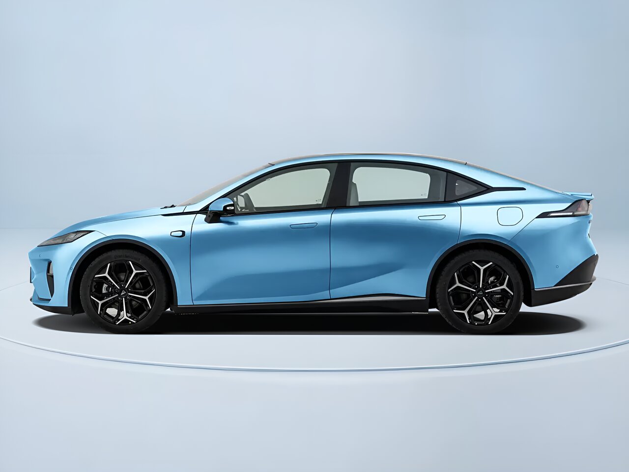 Changan Deepal L07 Лифтбек