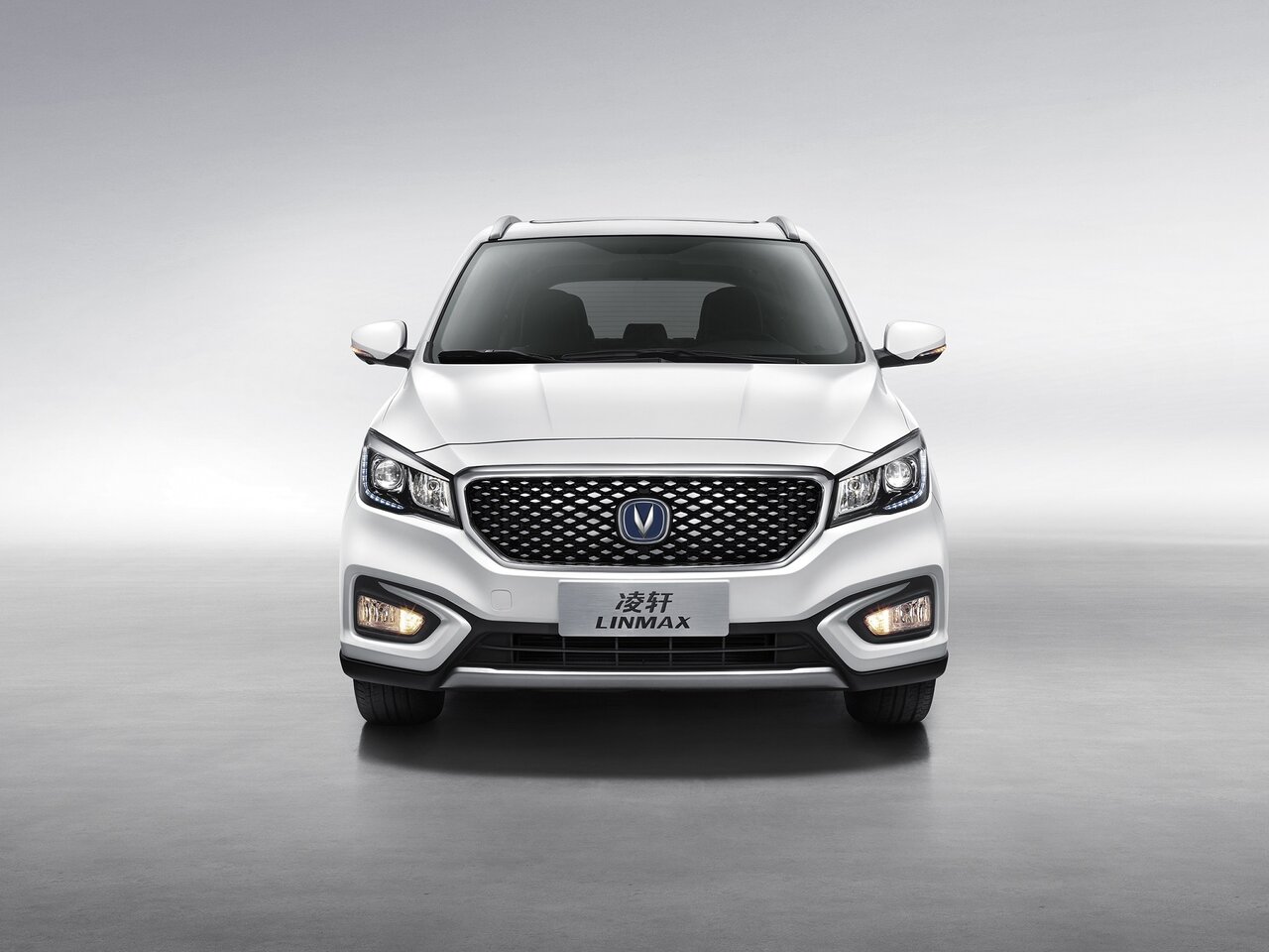 Changan Linmax Минивэн
