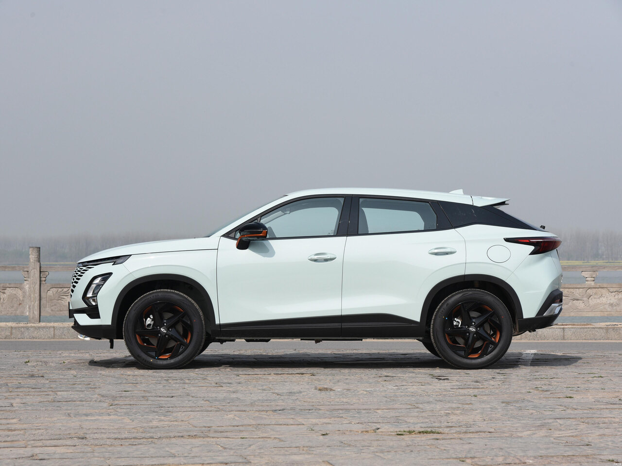 Chery Omoda 5 Внедорожник 5 дв.