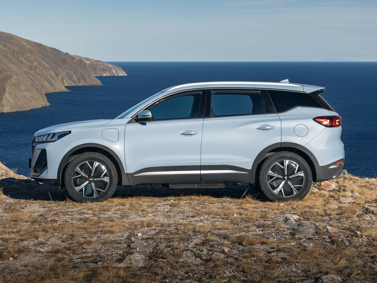 Chery Tiggo 7 Pro Plug-in Hybrid Внедорожник 5 дв.
