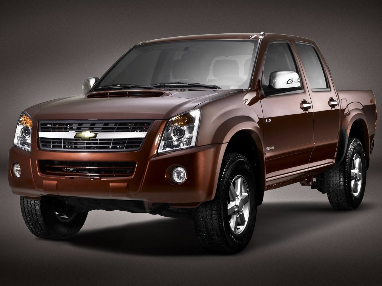 Chevrolet LUV D-MAX Пикап Двойная кабина