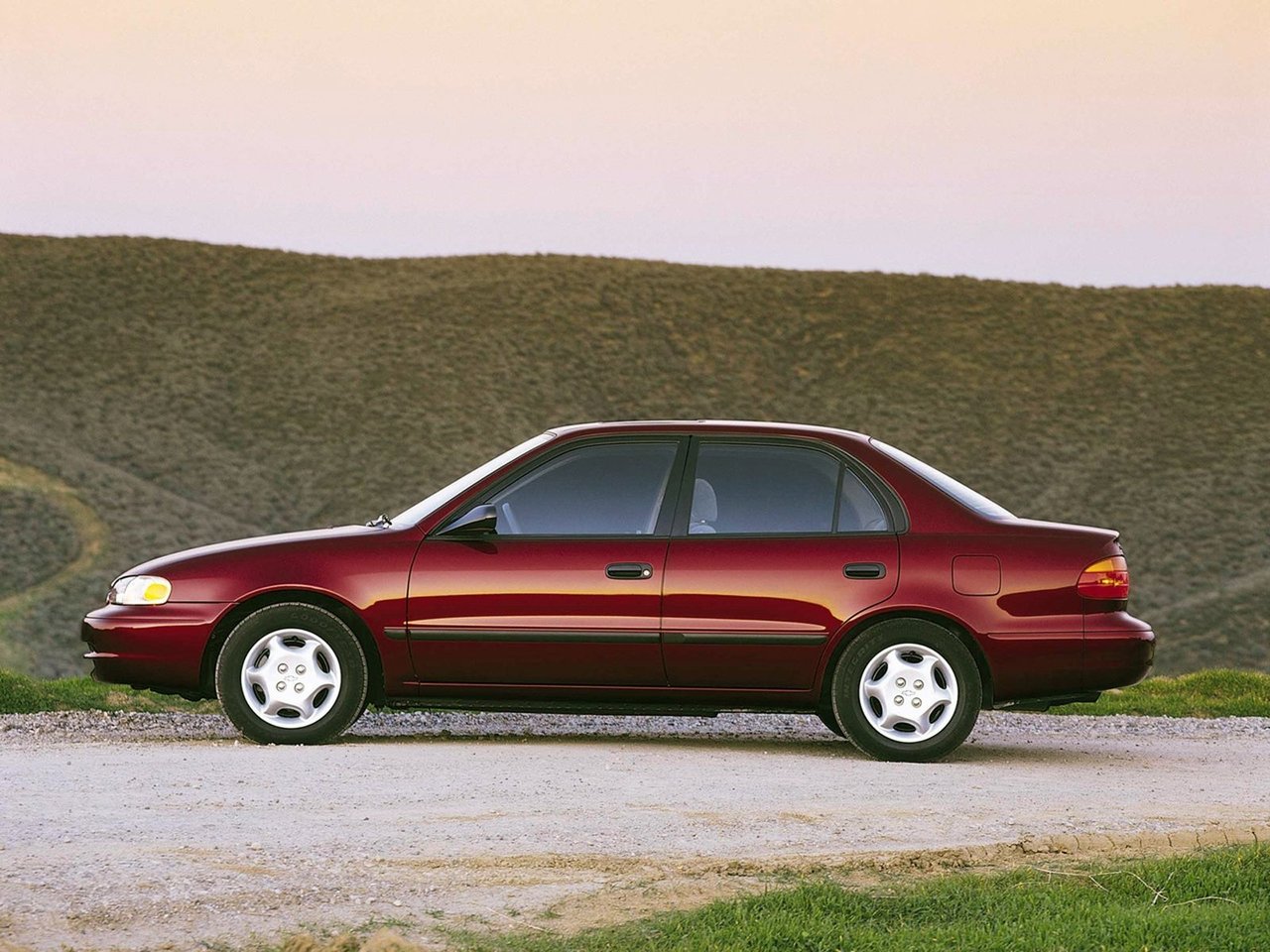 Chevrolet Prizm Седан
