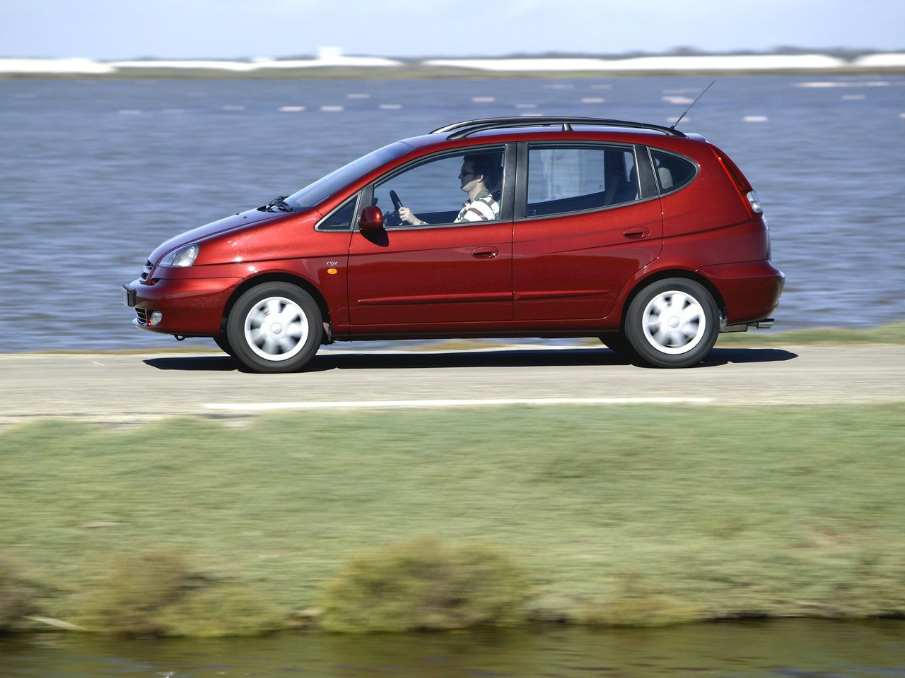 Chevrolet Rezzo Компактвэн