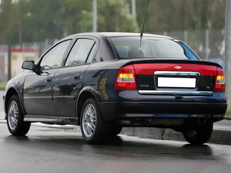 Chevrolet Viva Седан