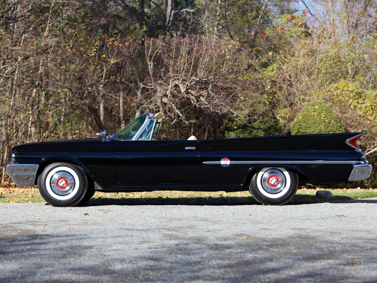Chrysler 300 Letter Series III (300F)