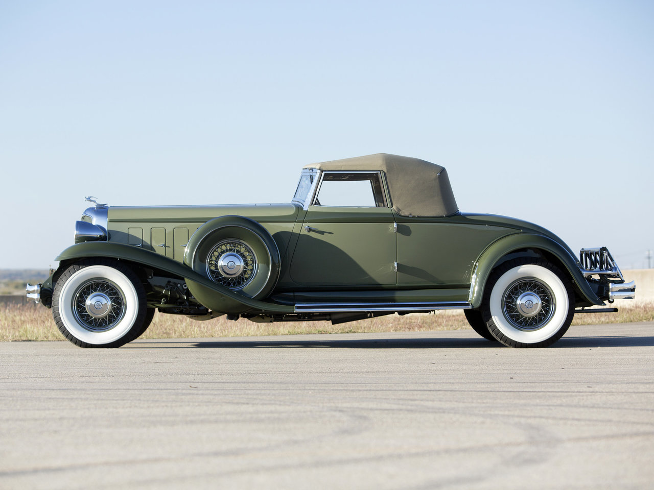 Chrysler Imperial II