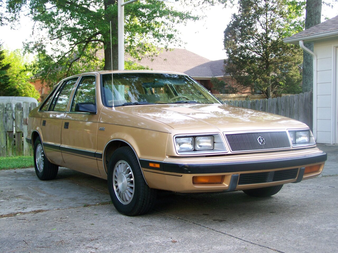 Chrysler LeBaron III