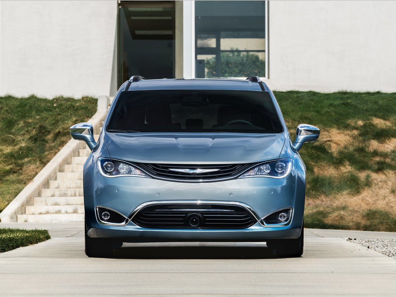 Chrysler Pacifica RU