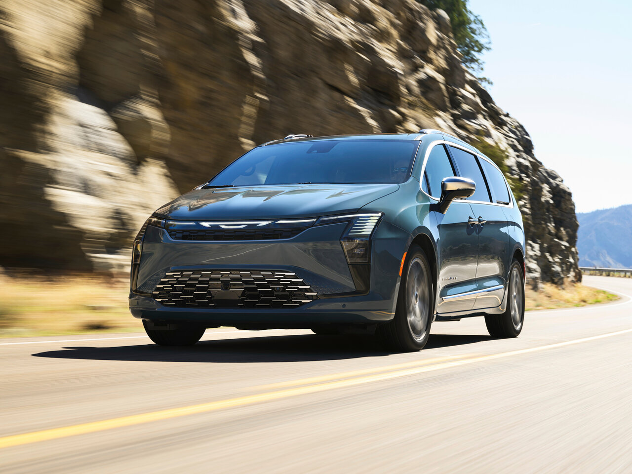 Chrysler Pacifica RU Рестайлинг 2