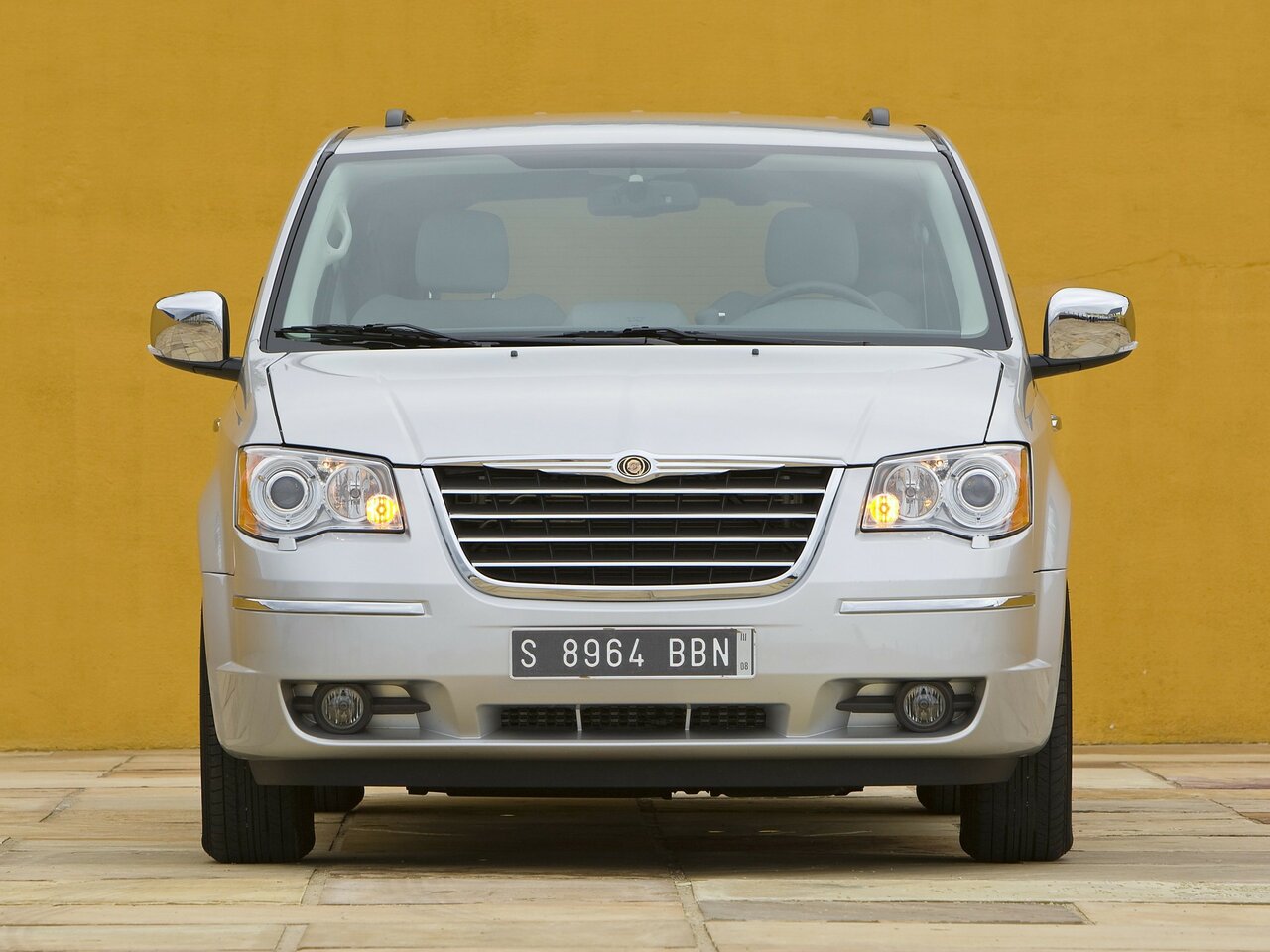 Chrysler Voyager V