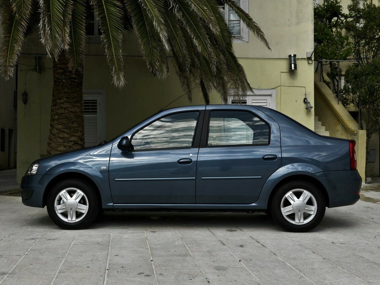 Dacia Logan I