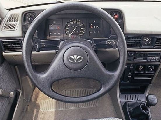 Daewoo LeMans Седан
