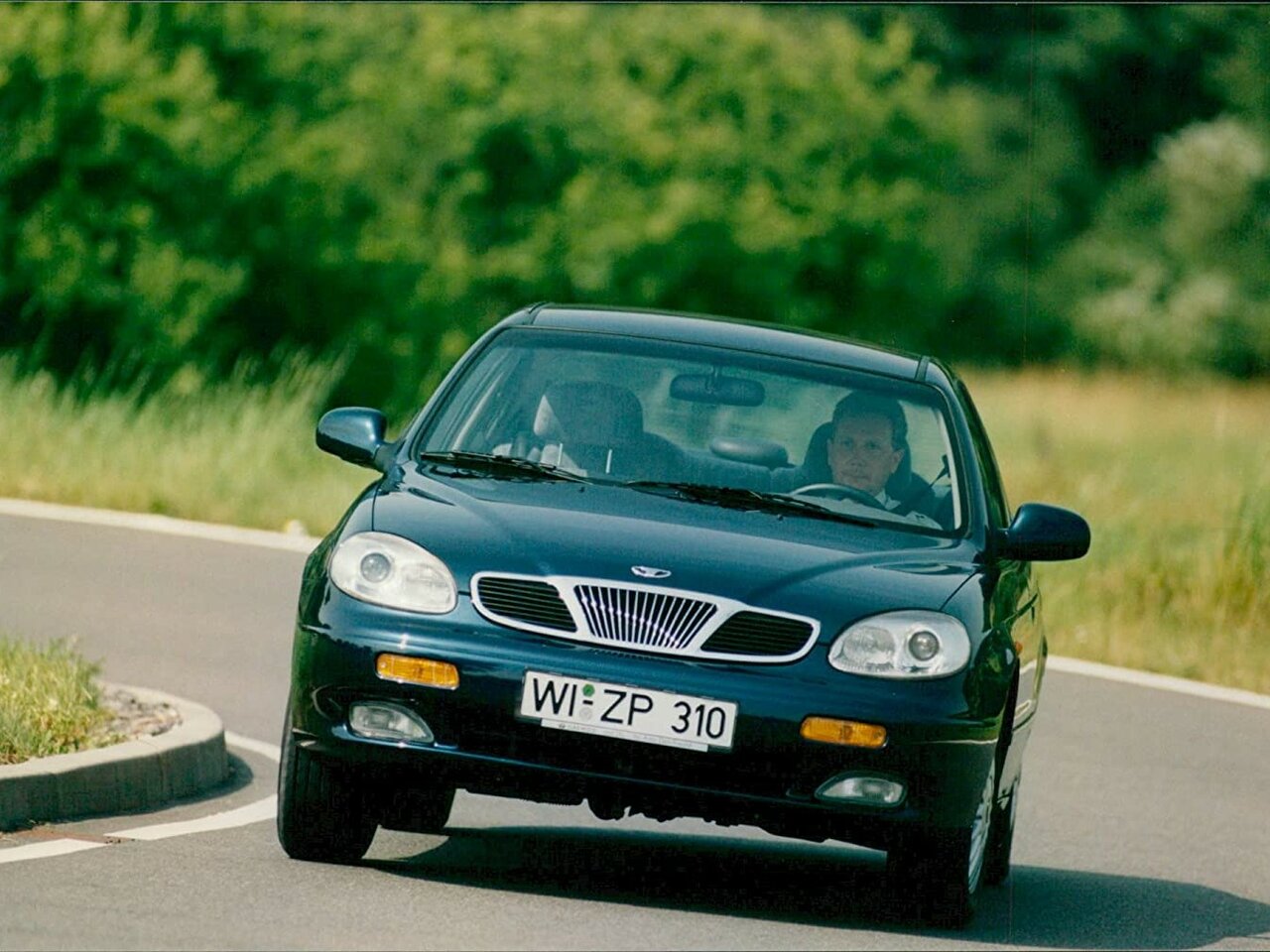 Daewoo Leganza Седан