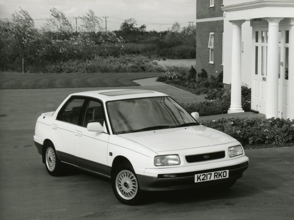 Daihatsu Applause I