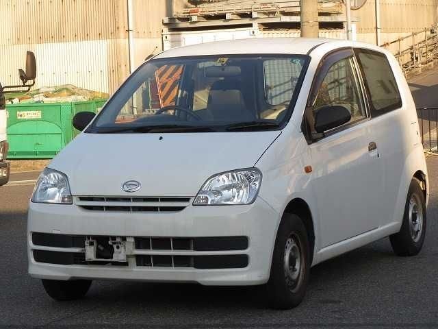 Daihatsu Mira VI