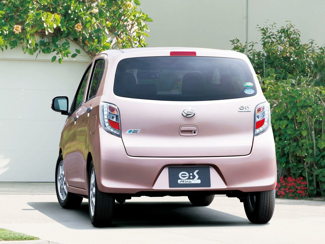 Daihatsu Mira e:S I Рестайлинг
