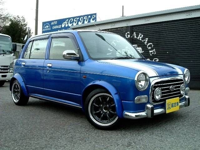Daihatsu Mira Gino I
