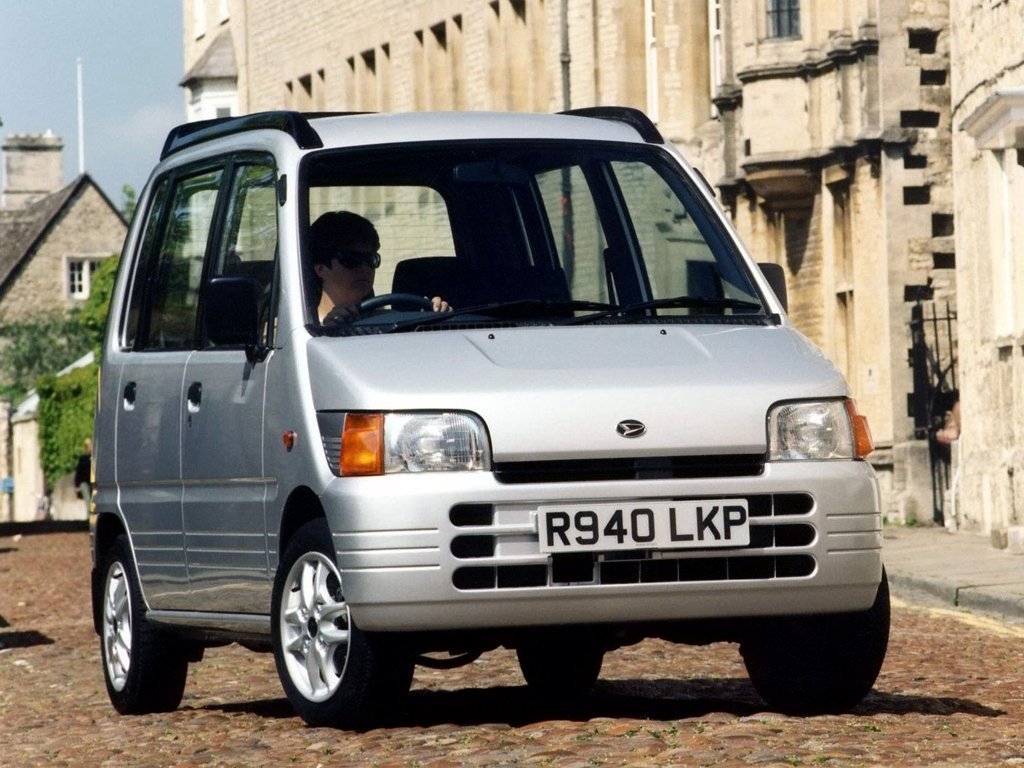 Daihatsu Move I
