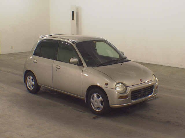 Daihatsu Opti I