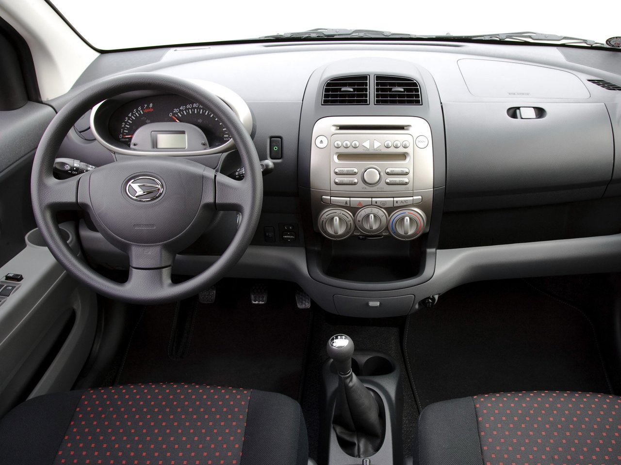 Daihatsu Sirion II (M3)