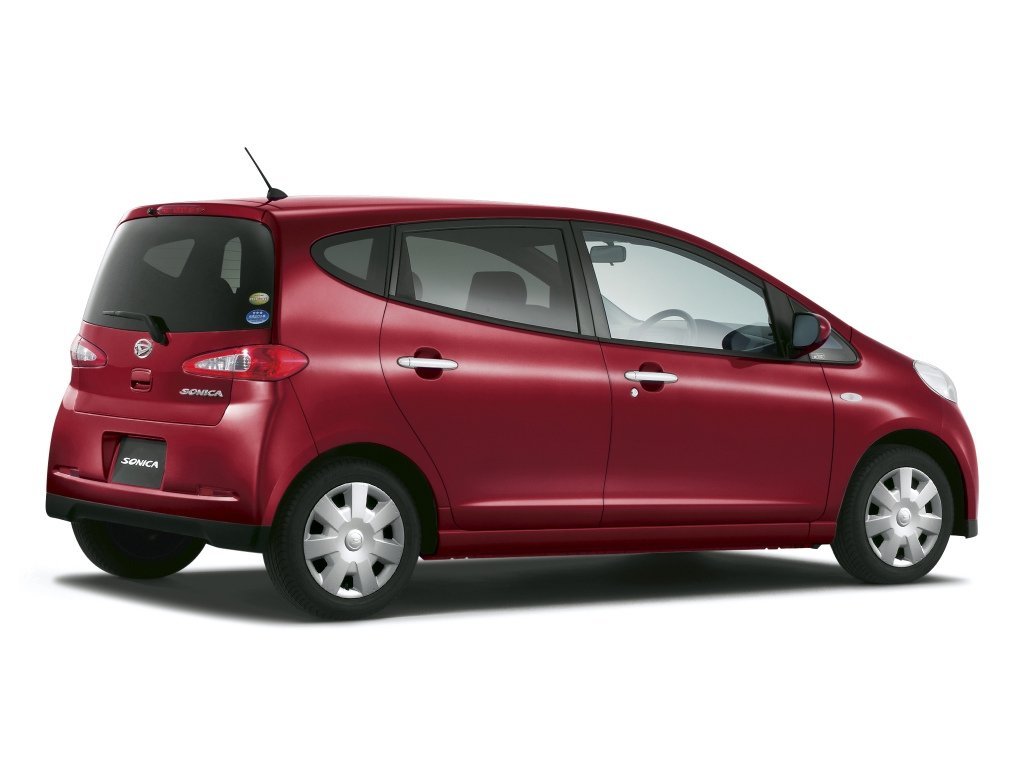 Daihatsu Sonica Хэтчбек 5 дв.