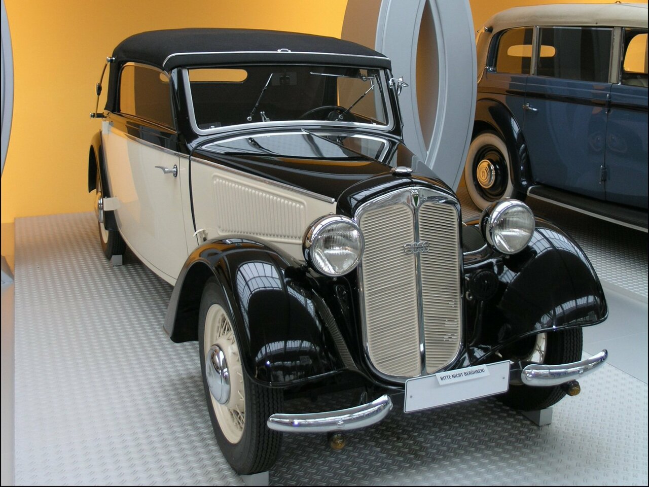 DKW F7 Седан 2 дв.