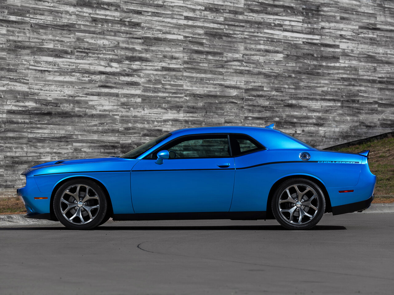 Dodge Challenger III Рестайлинг 2