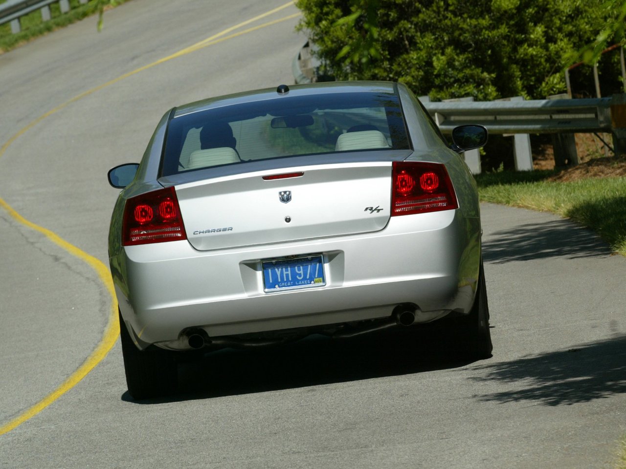 Dodge Charger VI (LX)