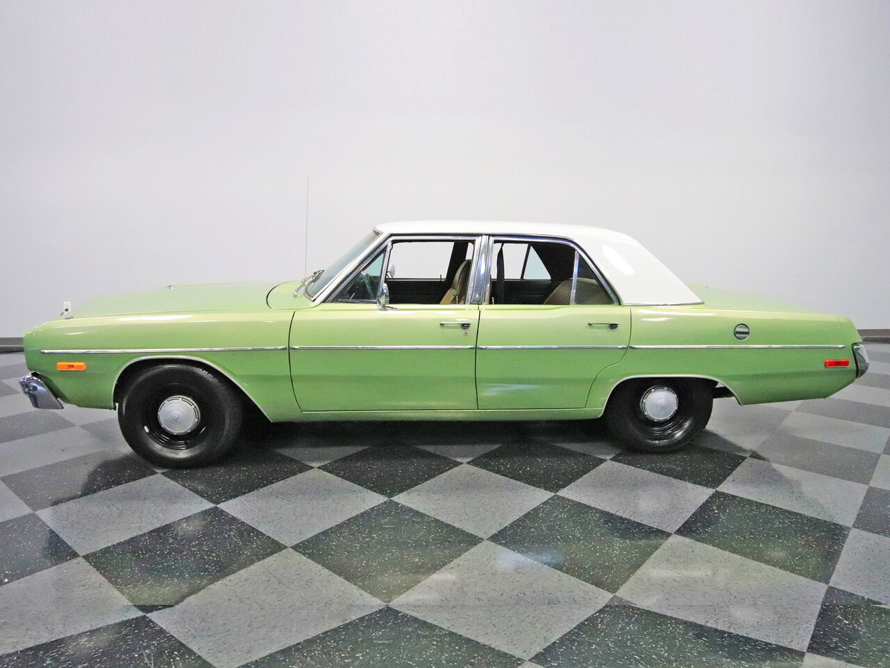 Dodge Dart IV Рестайлинг 2