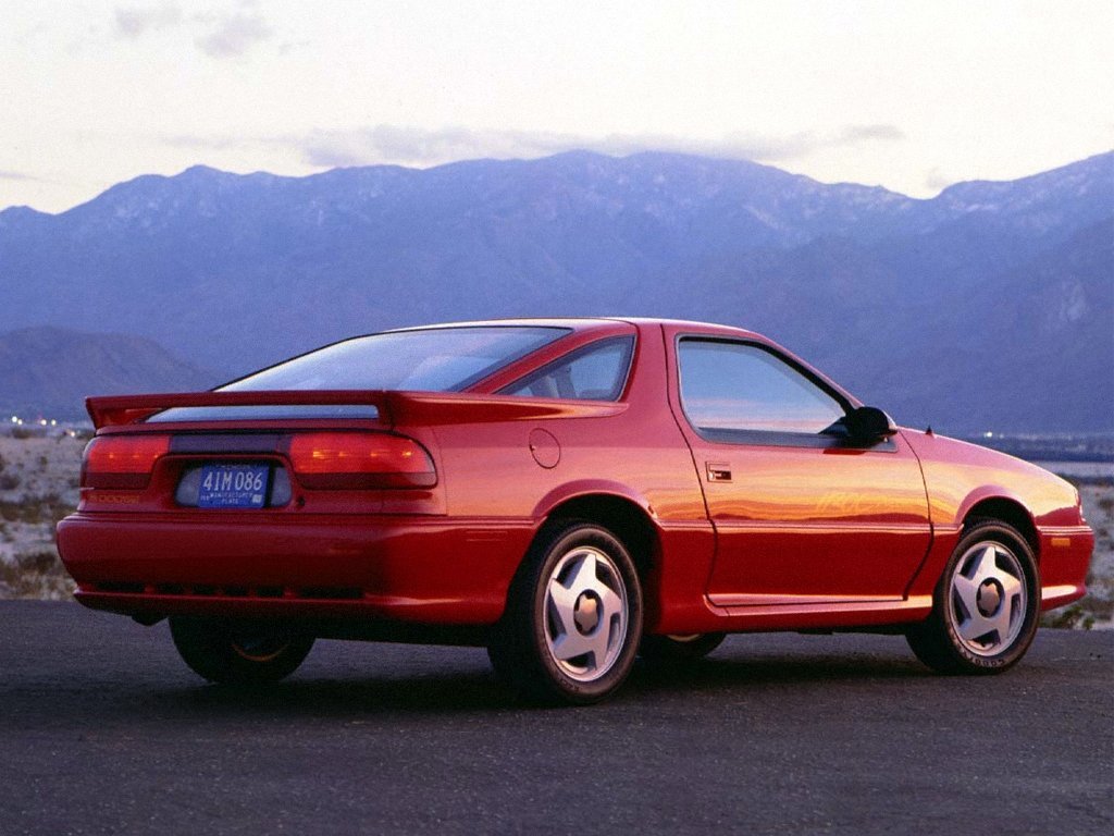 Dodge Daytona Хэтчбек 3 дв.