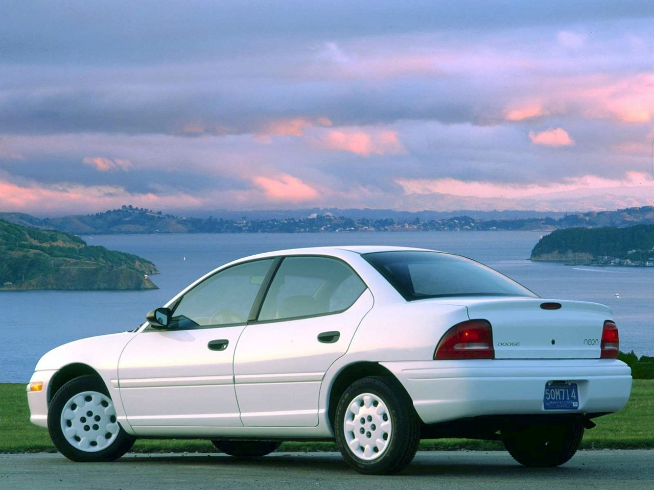 Dodge Neon I