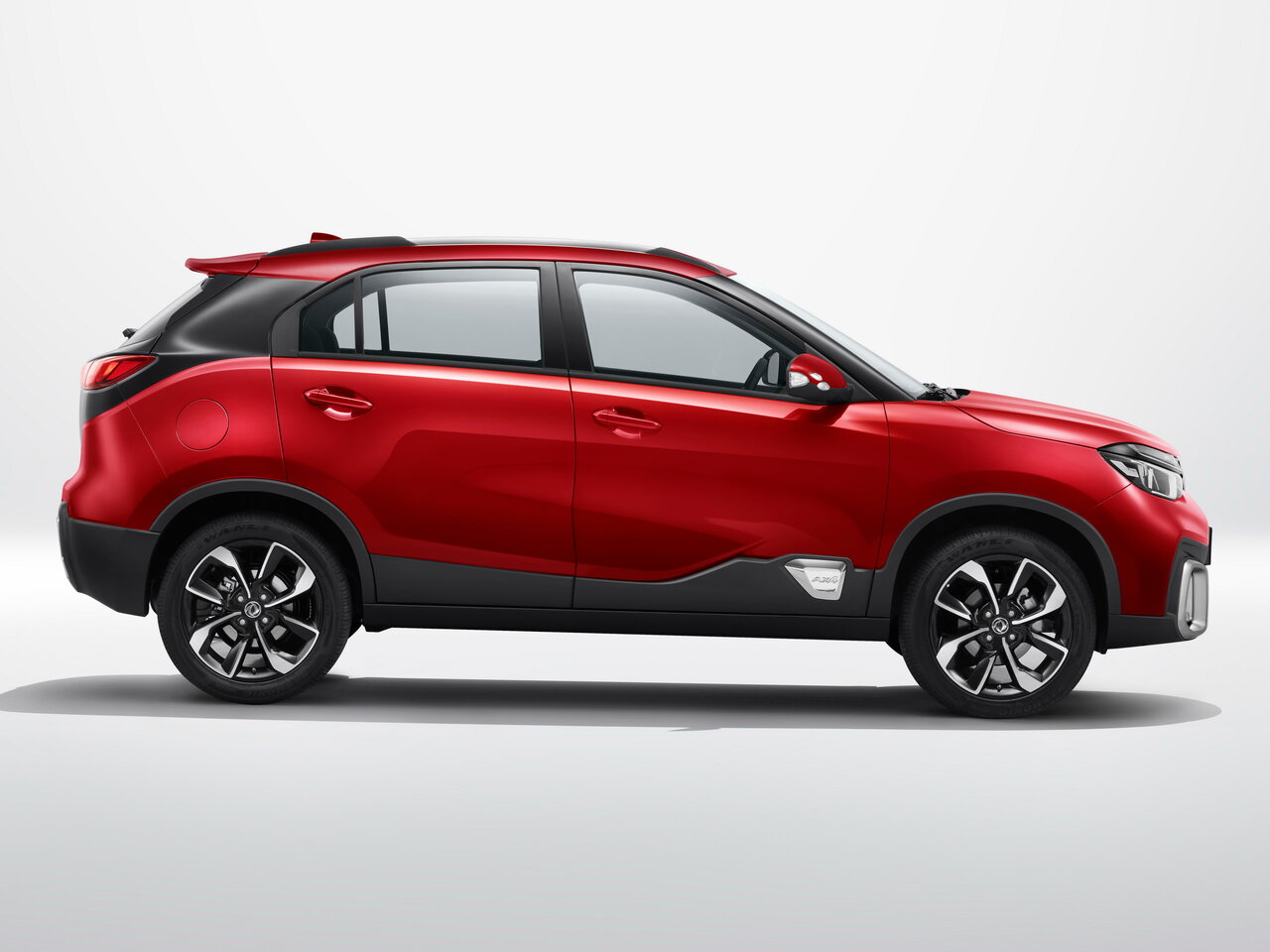 Dongfeng AX4 Внедорожник 5 дв.