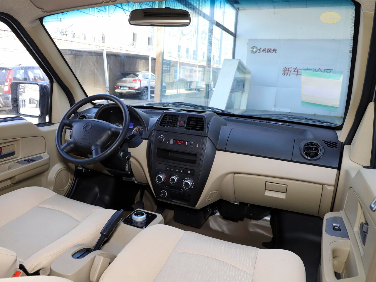 Dongfeng EC36 Минивэн