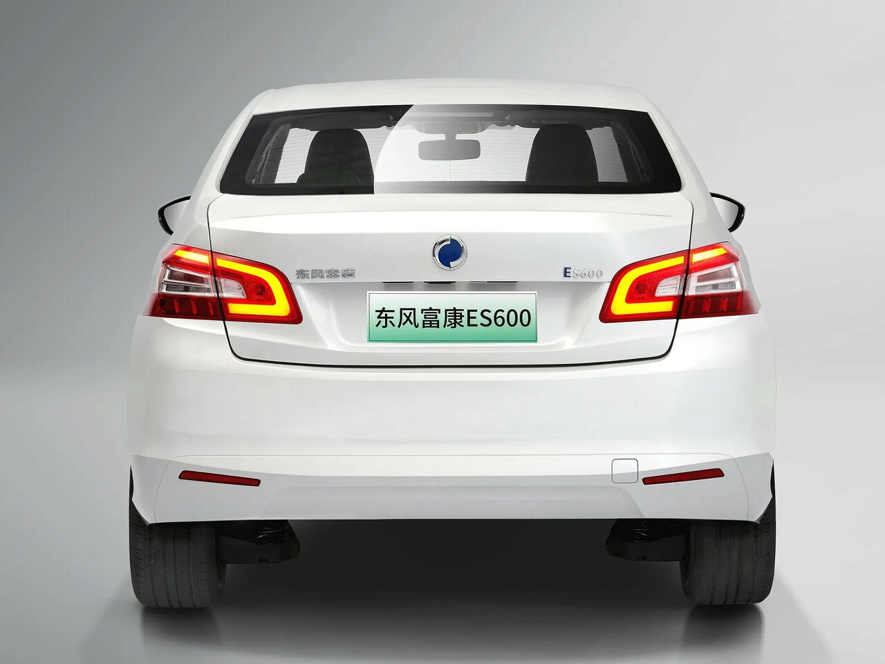 Dongfeng Fukang ES600 Седан