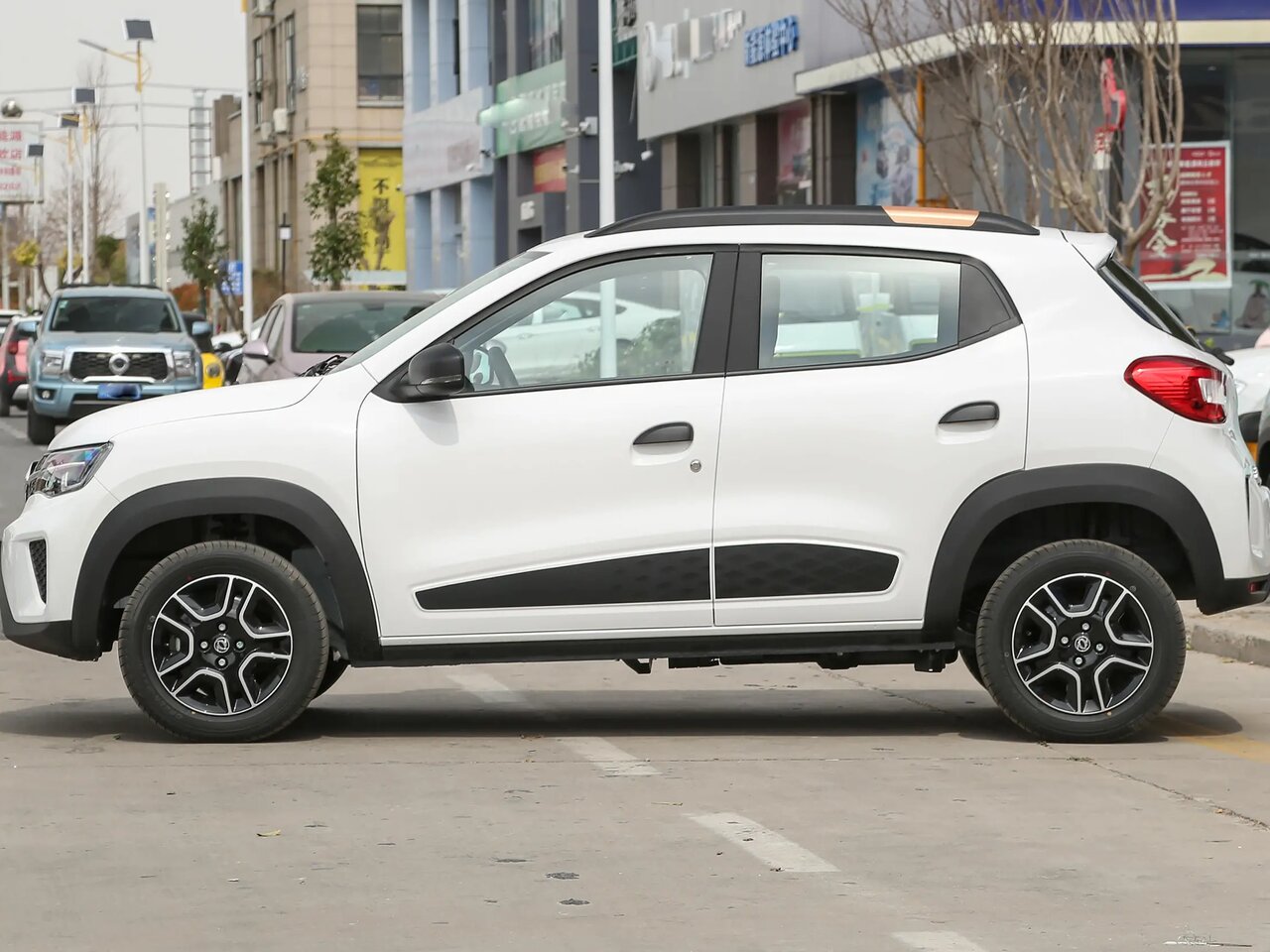 Dongfeng Nano EX1 Хэтчбек 5 дв.