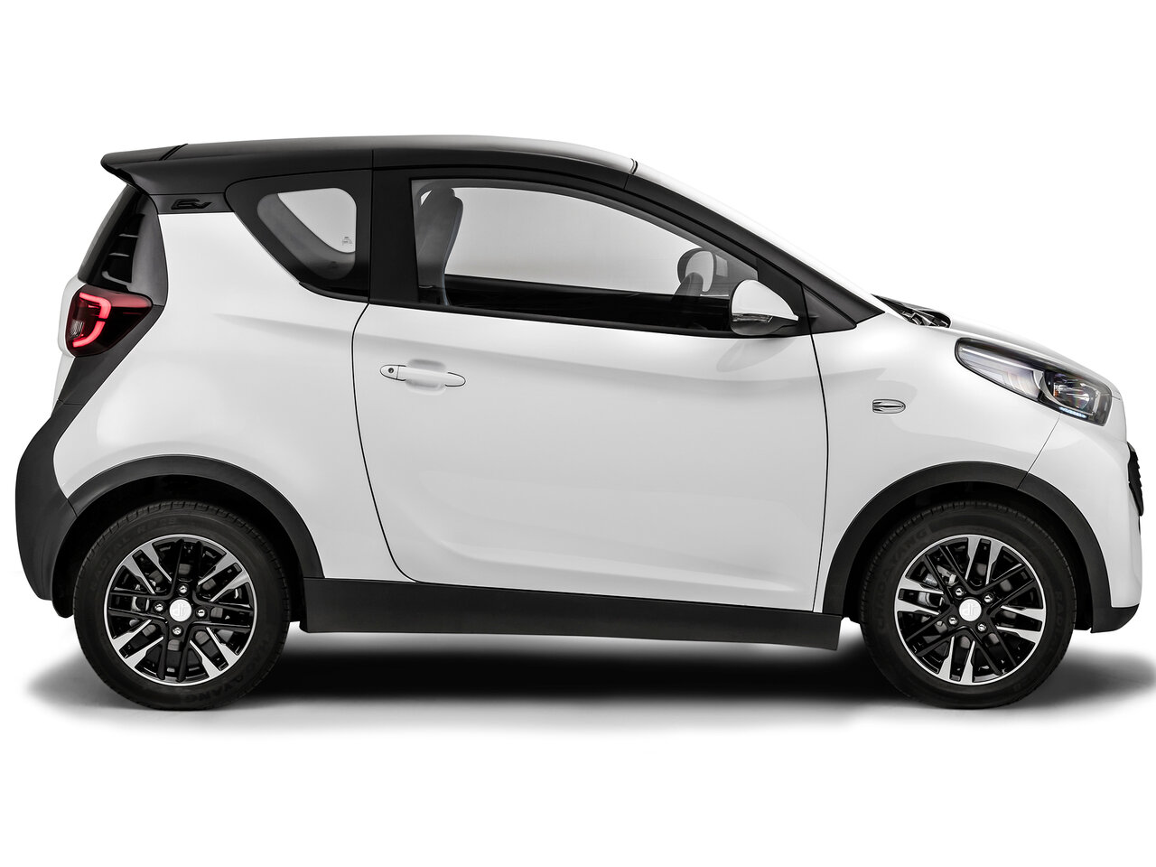 DR 1.0 Хэтчбек 3 дв. EV