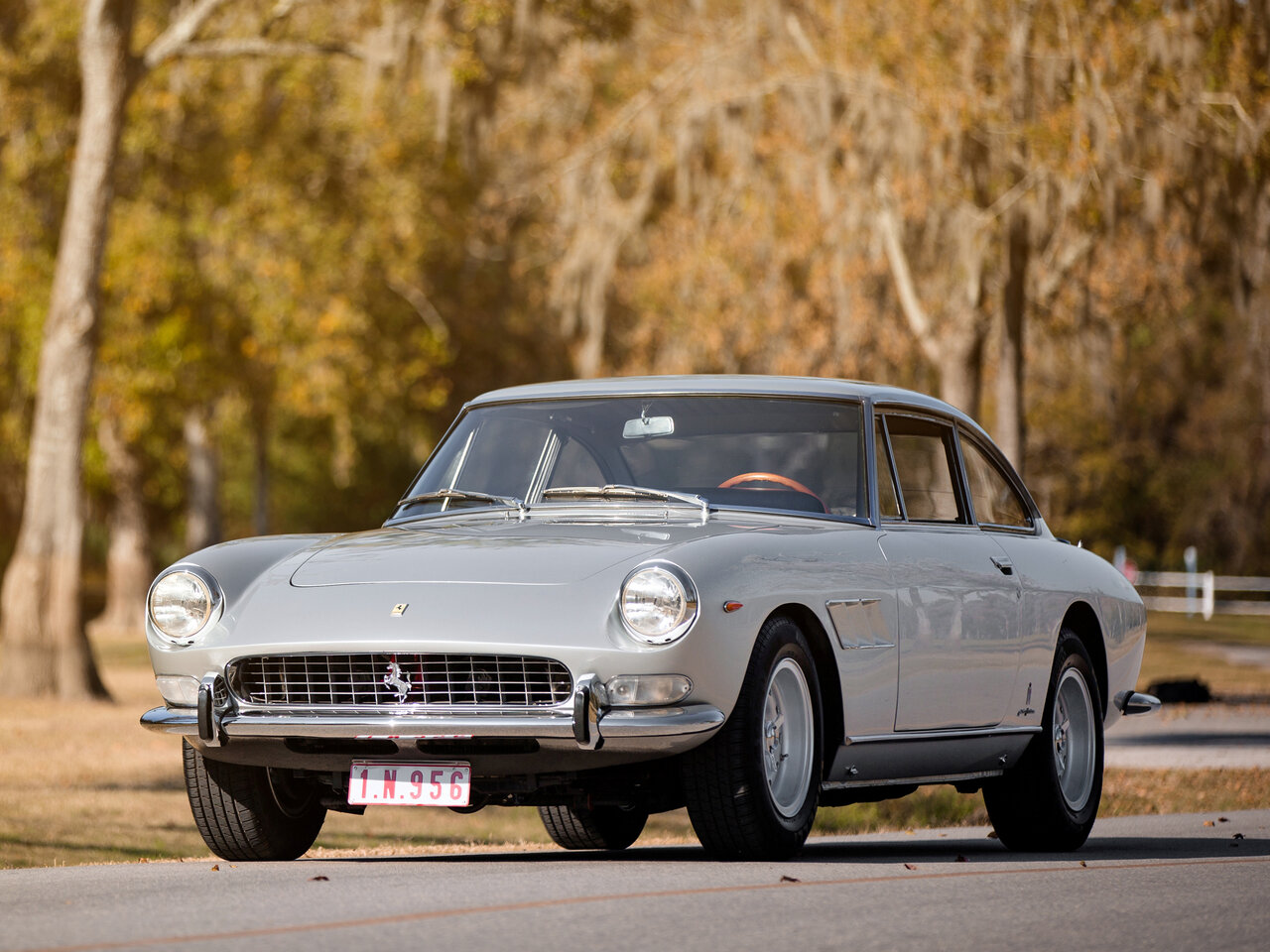 Ferrari 330 GT 2+2 Series II