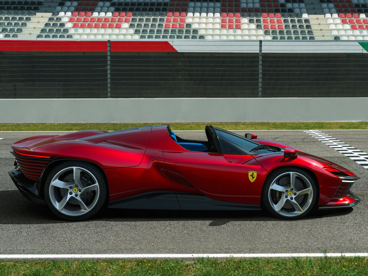 Ferrari Daytona SP3 Тарга