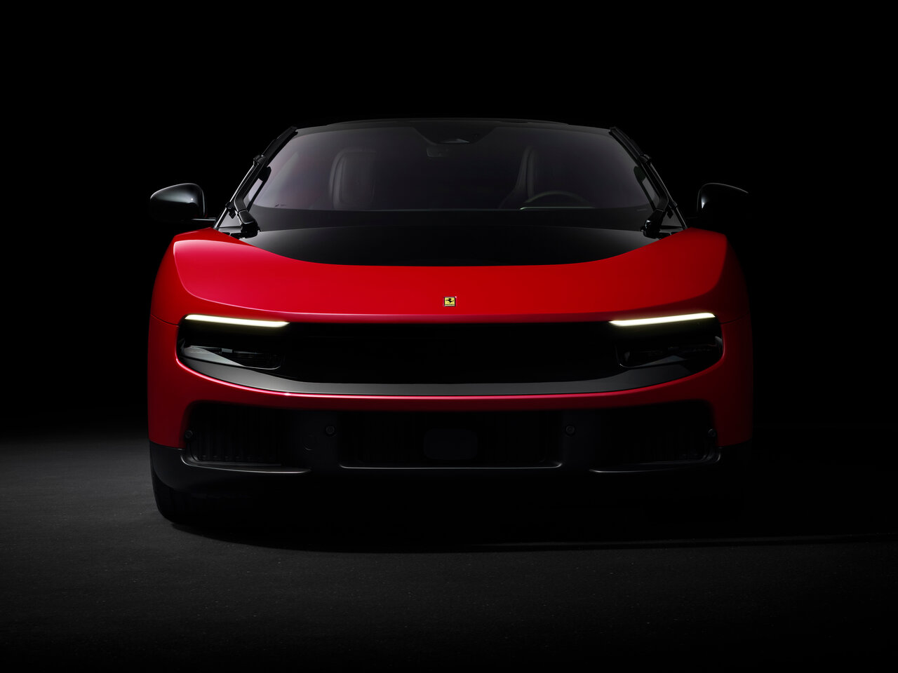 Ferrari Luce Лифтбек