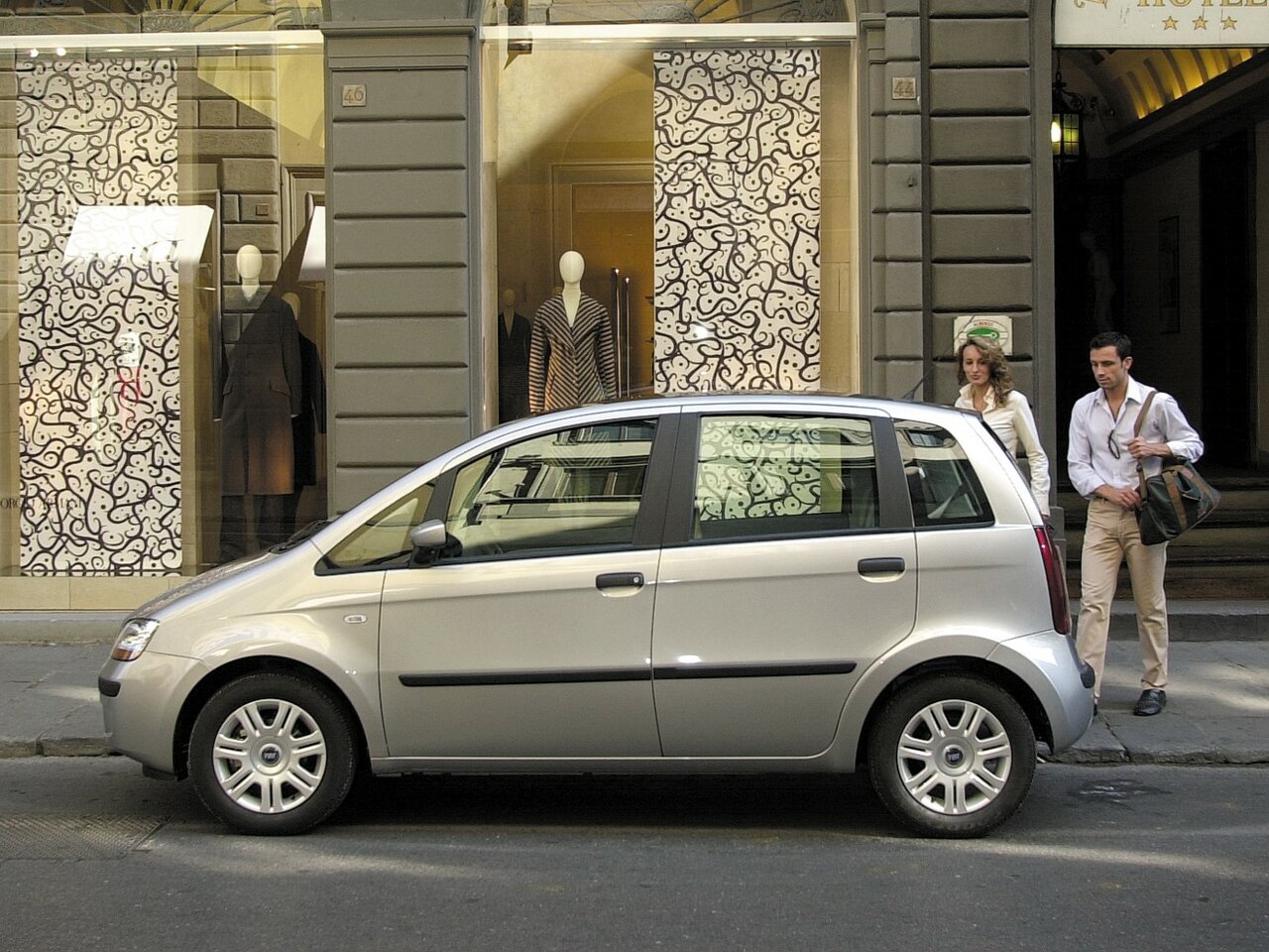 Fiat Idea Компактвэн