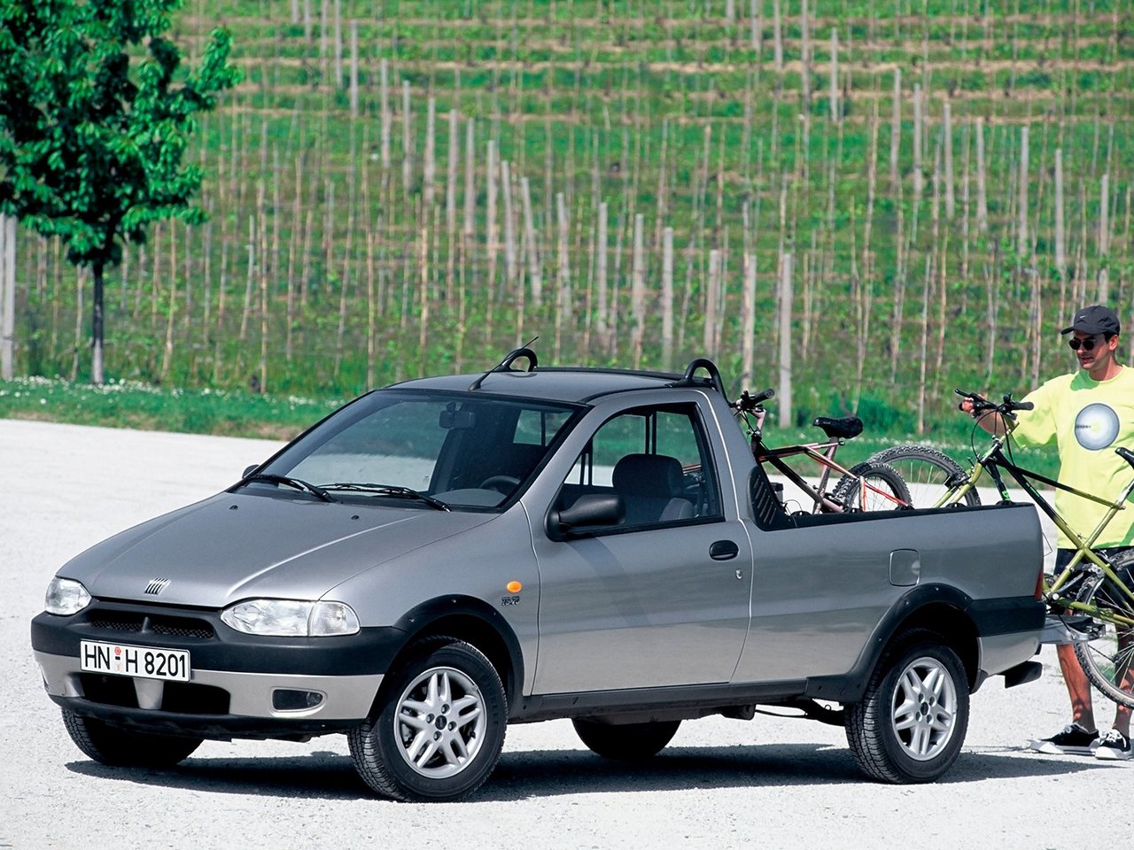 Fiat Strada I